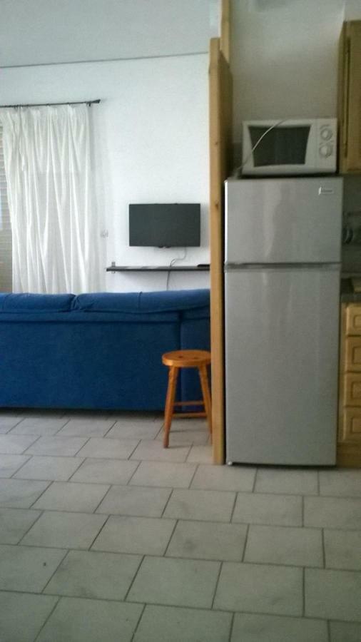 Nireos Proteos 20 Appartement Rafína Buitenkant foto