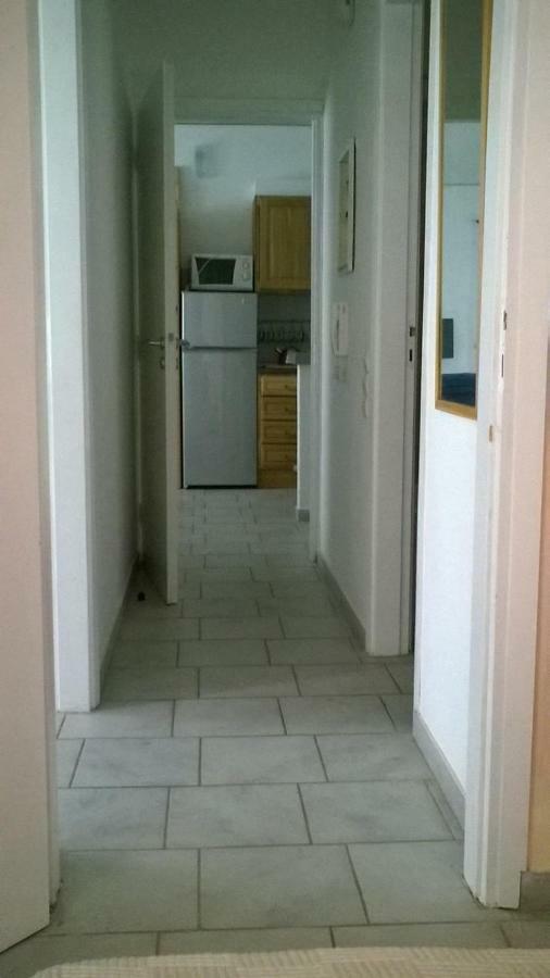 Nireos Proteos 20 Appartement Rafína Buitenkant foto