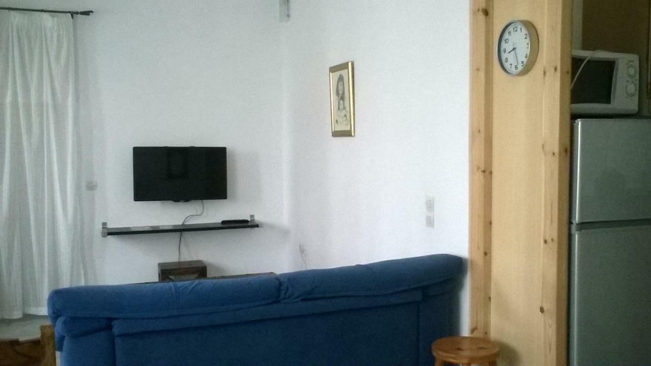 Nireos Proteos 20 Appartement Rafína Buitenkant foto